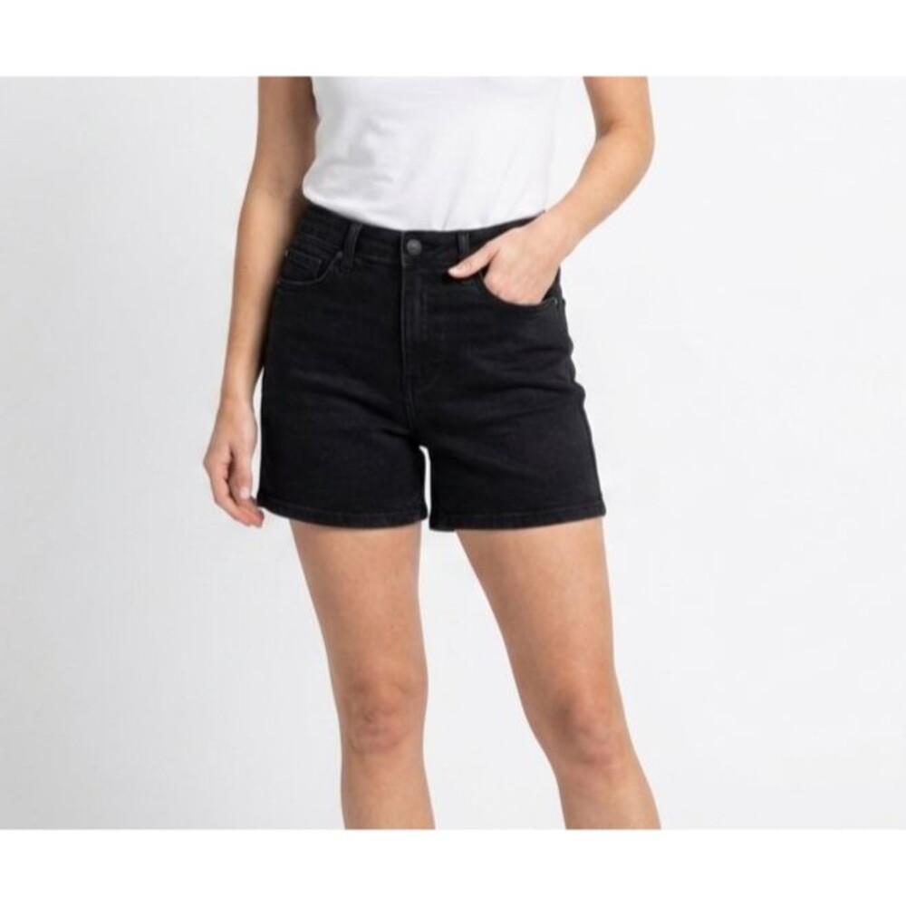 Judy Blue JB150237 Black Denim Shorts Size L Large High Rise Stretch Bermudas 6"